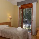Del Hotel 3*