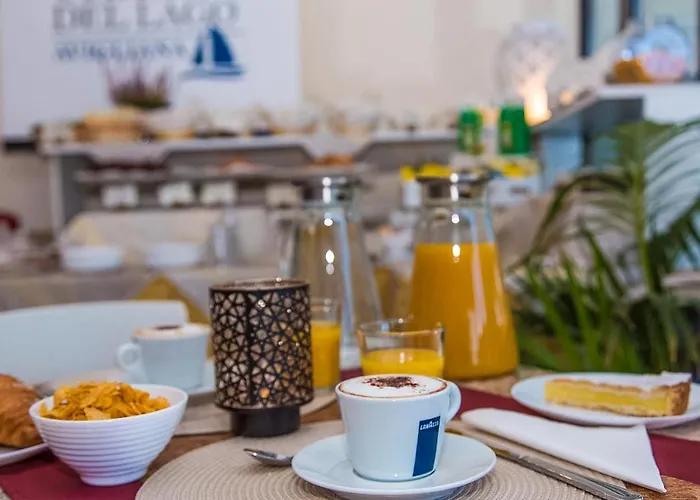 Del Otel 3*